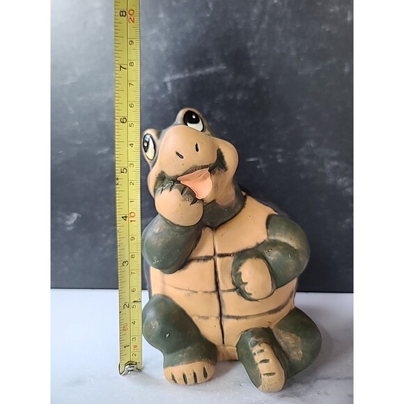 Vintage Ceramic Turtle Piggy Bank - Picture 9 of 10